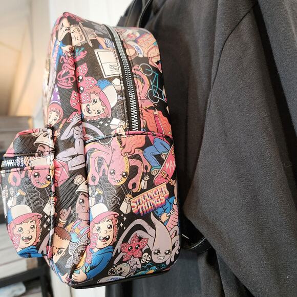 STRANGER THINGS by BIOWORLD  Multi Chibi Characters 12" x 10" x 4" Mini Backpack - Picture 9 of 12